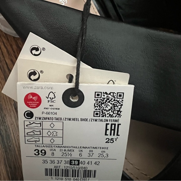 NWT ZARA HEELS - Picture 3 of 5